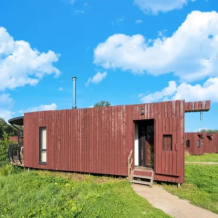 Vakantiehuis Stylish With Pool Antoing